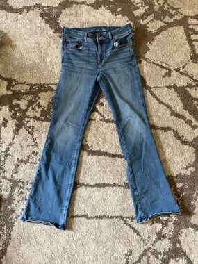 American Eagle Outfitters Women's Medium Blue Flare Jeans